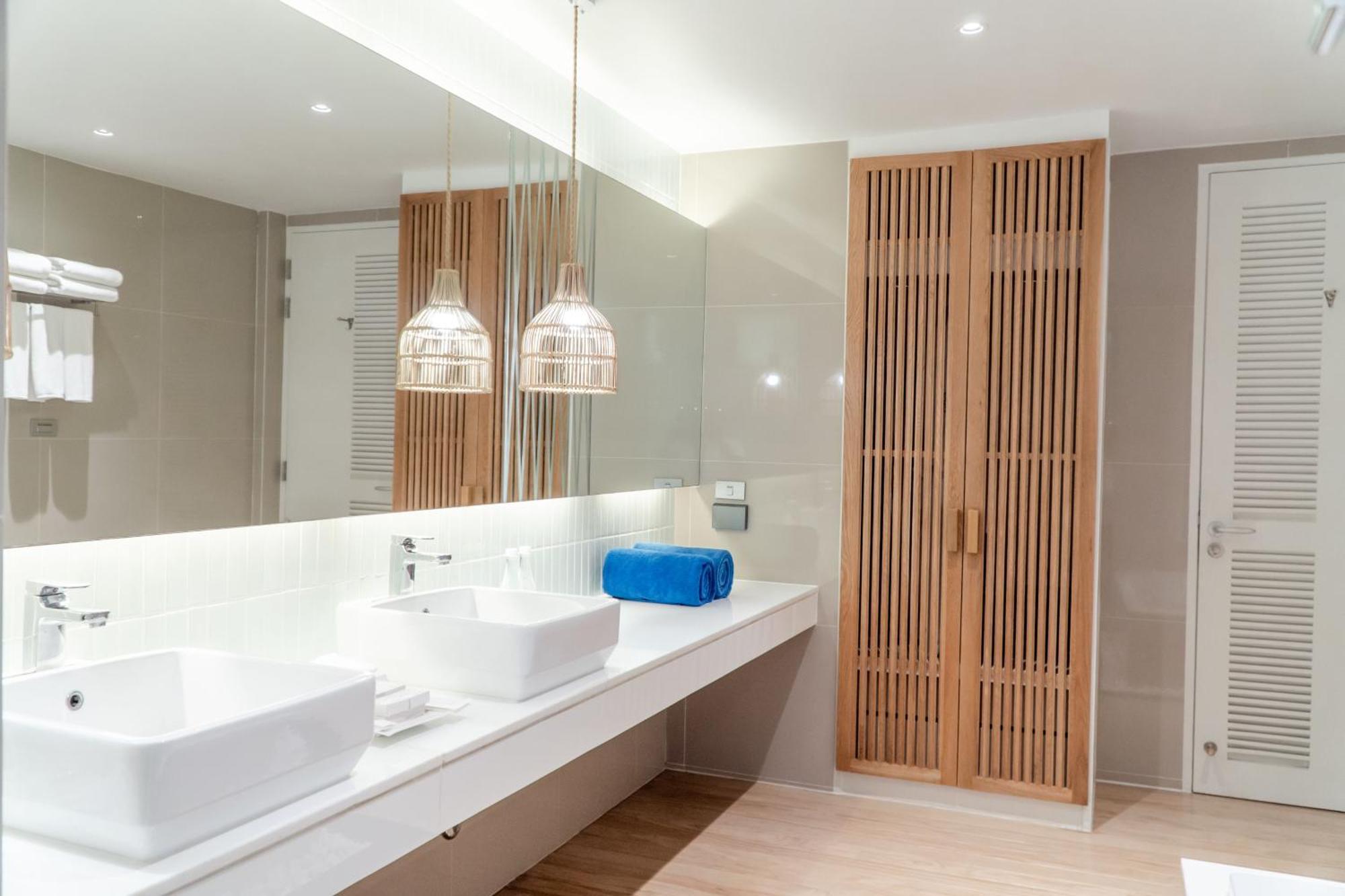 Club Wyndham Sea Pearl Phuket Otel Patong Dış mekan fotoğraf