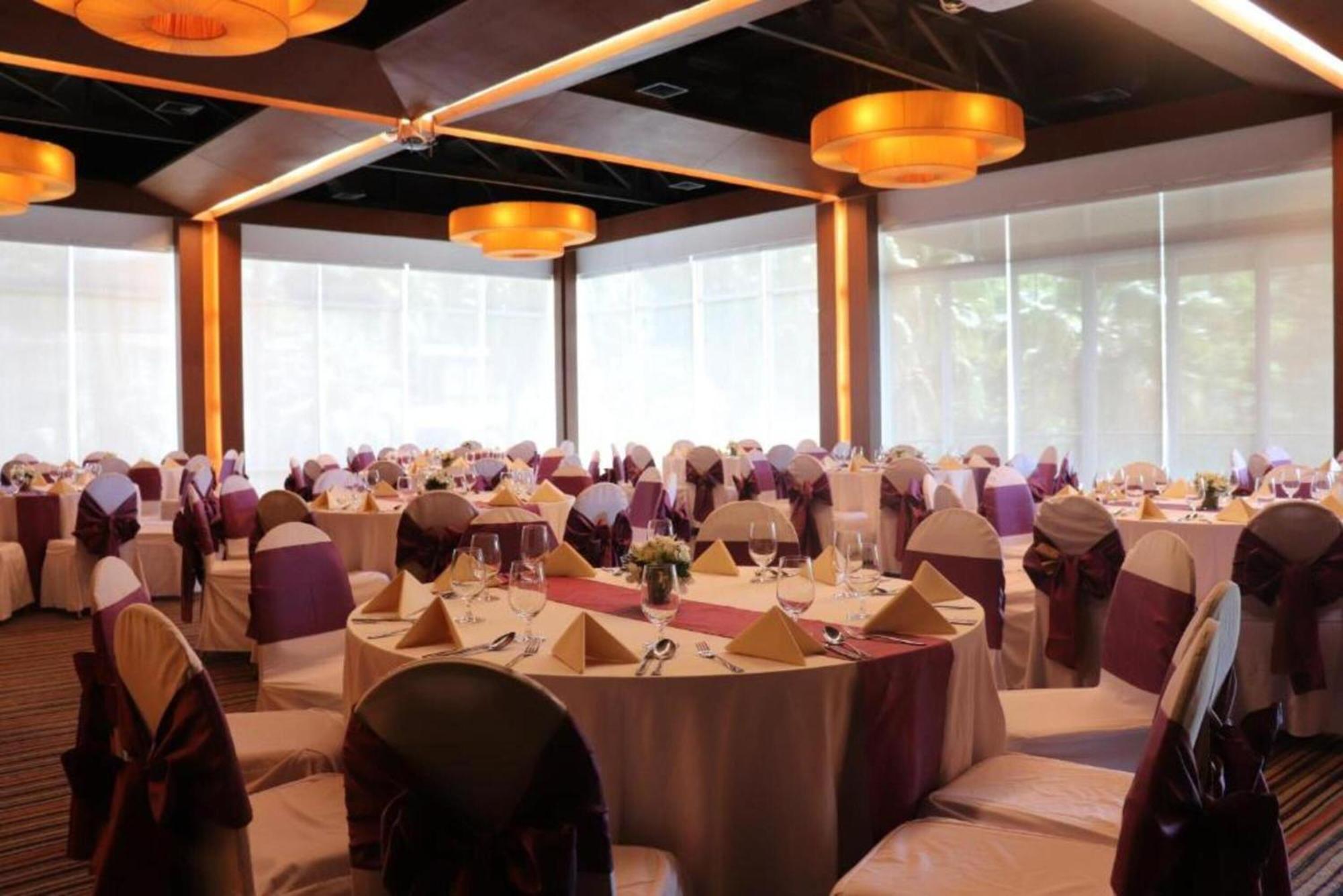 Club Wyndham Sea Pearl Phuket Otel Patong Dış mekan fotoğraf