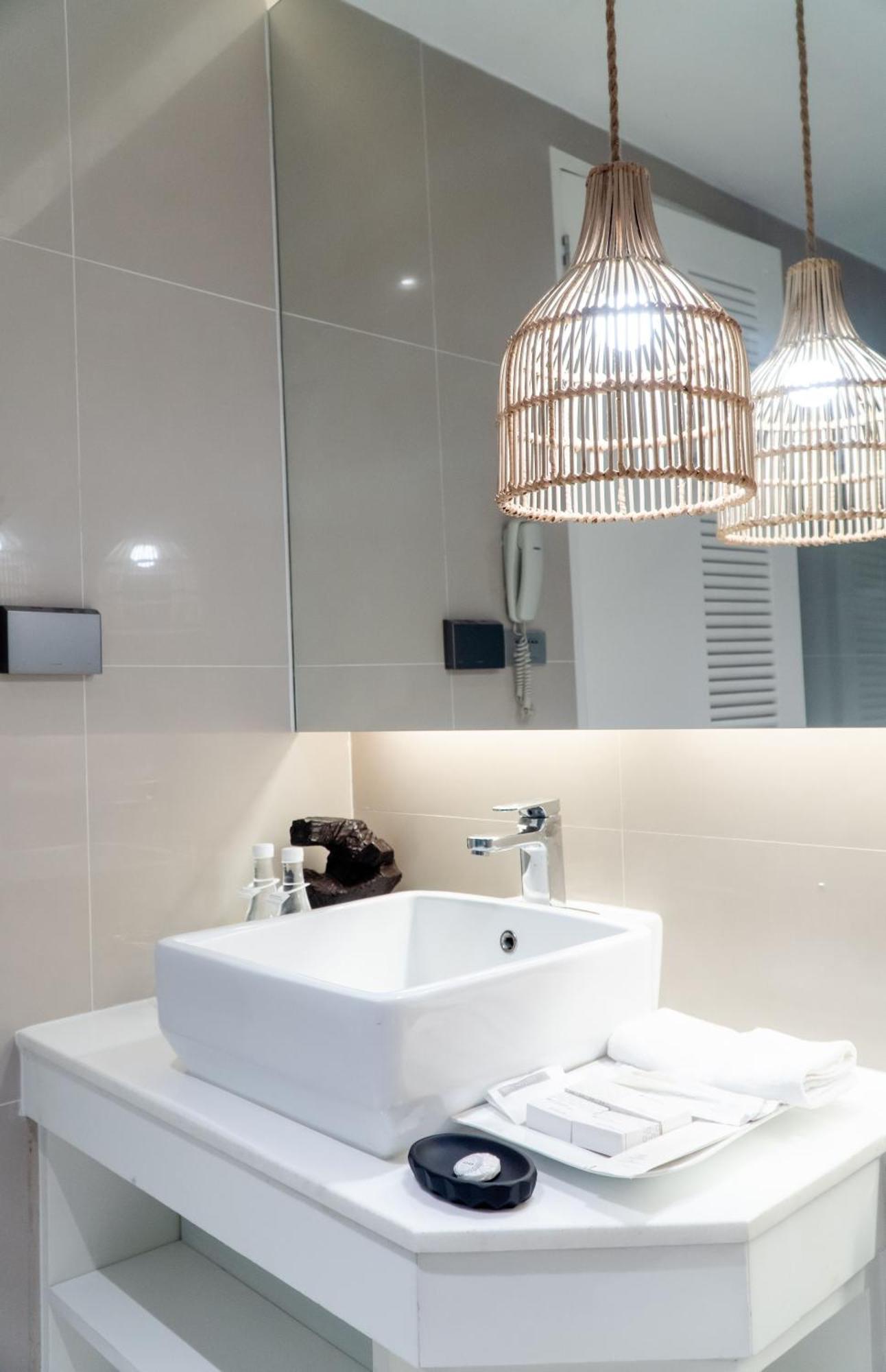 Club Wyndham Sea Pearl Phuket Otel Patong Dış mekan fotoğraf