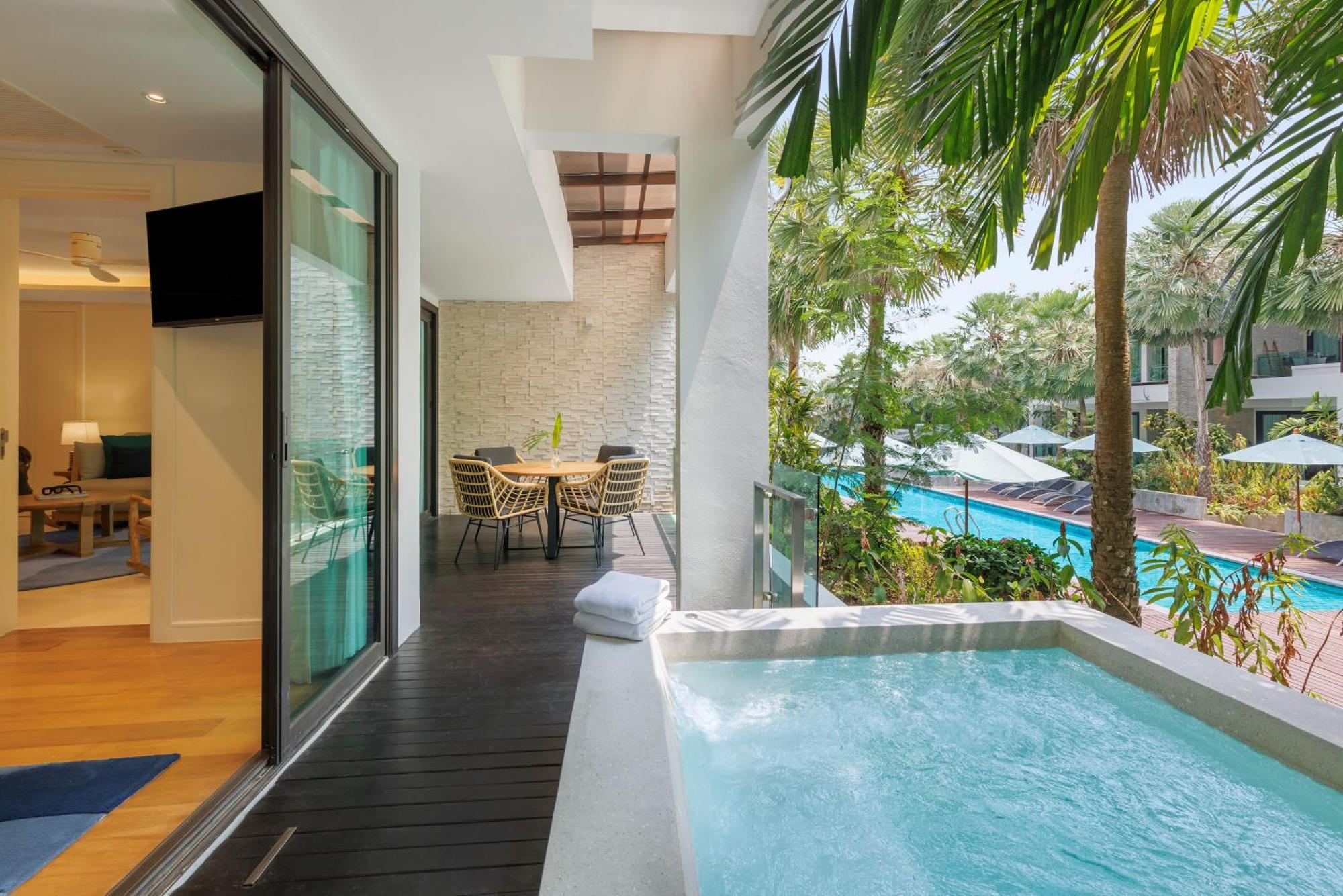 Club Wyndham Sea Pearl Phuket Otel Patong Dış mekan fotoğraf
