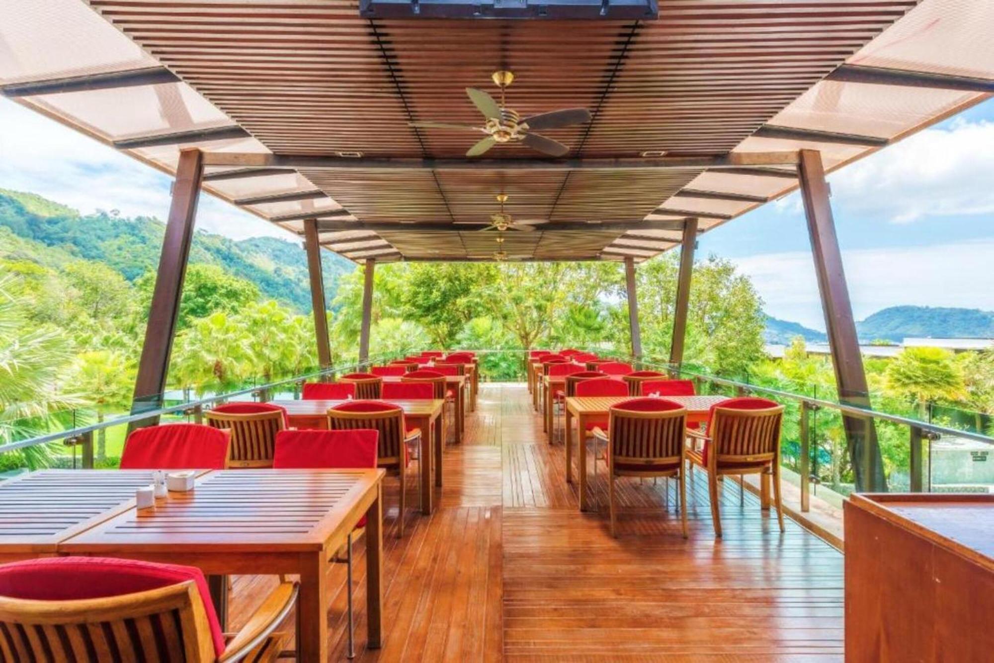 Club Wyndham Sea Pearl Phuket Otel Patong Dış mekan fotoğraf